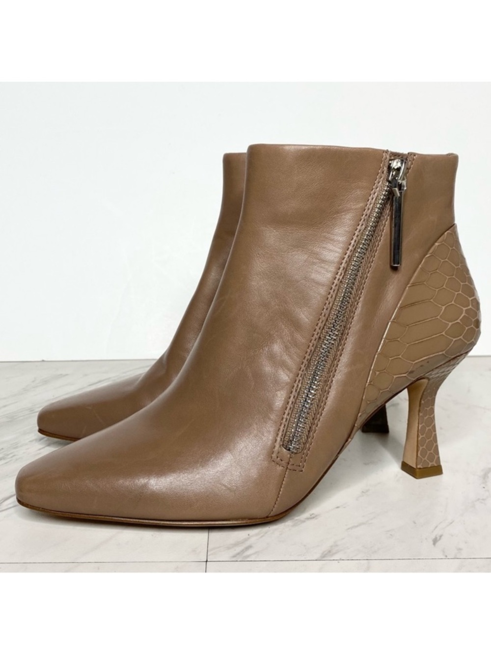 Louise et Cie Lenah Tan Leather Pointy Toe Bootie 7 1/2 M